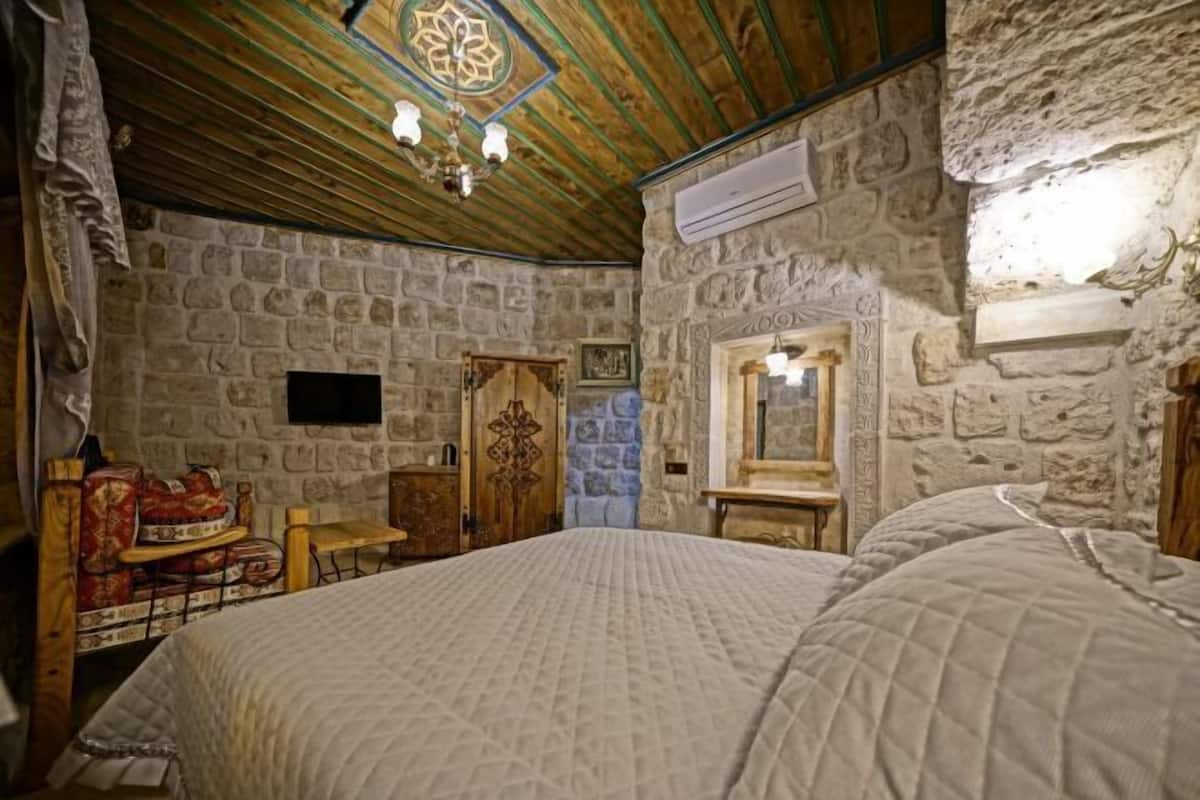 1 bedroom, Select Comfort beds, minibar, individually decorated