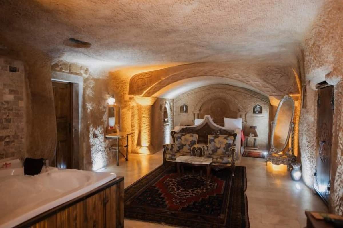 1 bedroom, Select Comfort beds, minibar, individually decorated