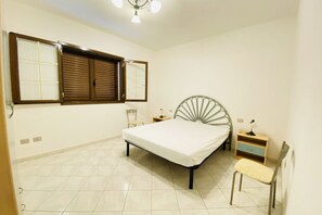 2 Schlafzimmer, Bügeleisen/Bügelbrett, WLAN