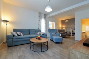 Superior Apartment | Living area