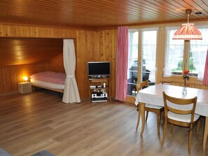 1 soverom, reiseseng for barn, wi-fi (inkludert) og sengetøy