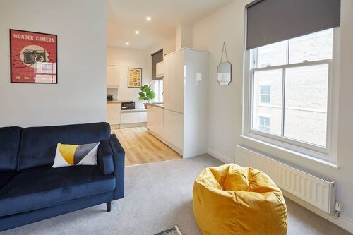 Host & Stay | Apartment A, Cornerhouse Apartments
