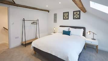 2 chambres, fer et planche Ă repasser, Wi-Fi gratuit, draps fournis