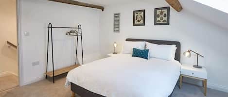 2 habitaciones, tabla de planchar con plancha y wifi gratis