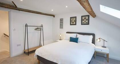 Host & Stay | Apartment B, Cornerhouse Apartments