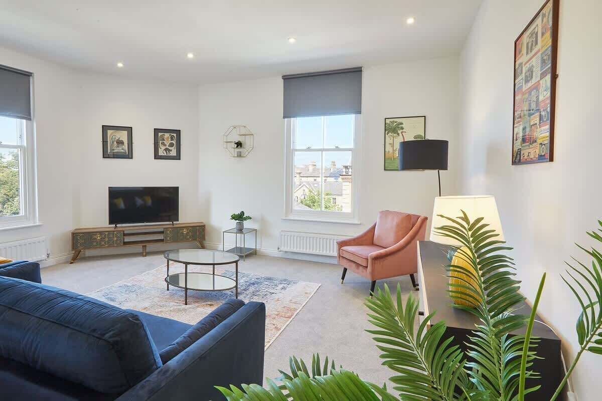 Télévision, espaces bureaux