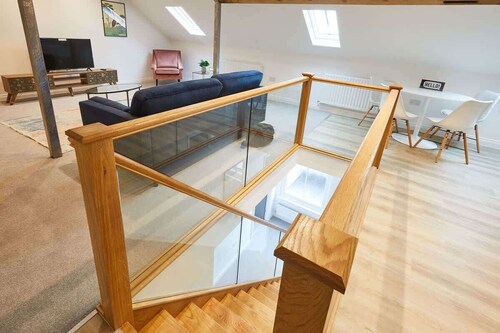 Host & Stay | Apartment C, Cornerhouse Apartments