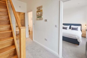 2 habitaciones, tabla de planchar con plancha y wifi gratis