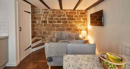 Host & Stay | Dolphin Cottage 1736