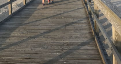 Beach to Bay, the perfect stay!