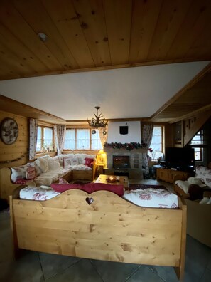 Interior - Apartment, 5 Bedrooms, Les Allues, Méribel  (Méribel - Les Allues)