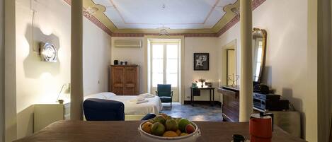 3 bedrooms, iron/ironing board, WiFi