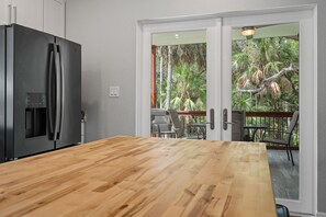 Interior - UpTheCreek at Mason Creek Preserve - Old Homosassa (Homosassa)