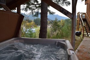 小屋 (Elk Ridge) | SPA