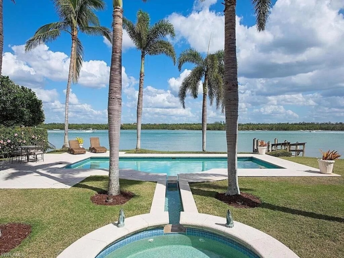 Photo 2 of Waterfront estate home on Naples Bay in Port Royal