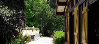Vacation chalet with swimming pool and large private area