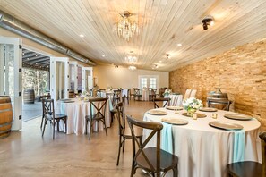 Banquet hall