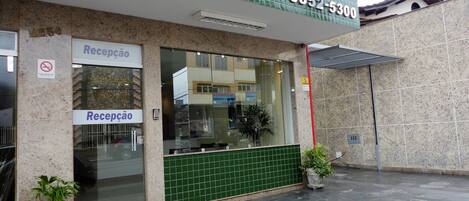 숙박 시설 정면