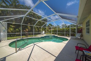 Piscine extérieure, piscine chauffée
