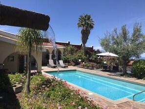 Piscina externa, piscina aquecida