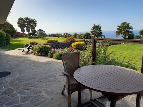 Atemberaubende Finca mit Meerblick und Salzwasserpool auf Teneriffa
