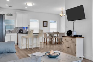 Smart TV - 3 Blocks to the Beach! (Seaside Heights)