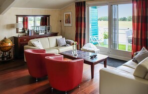 TV - 3 bedroom beautiful home in Workum (Workum)