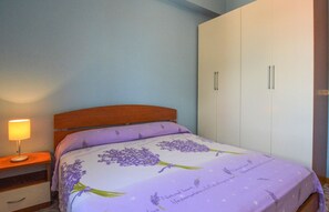 1 bedroom, travel cot, free WiFi - Pet friendly apartment (Portopalo di Menfi)