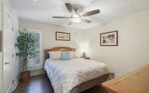 4 bedrooms, in-room safe, free WiFi, bed sheets