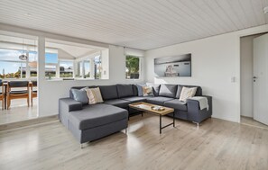 تلفزيون ذكي