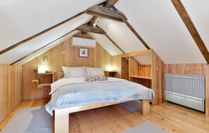 3 dormitorios, cuna de viaje, wifi gratis y ropa de cama