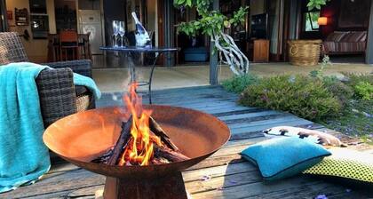 NEAR MONTVILLE ... LATE CHECK-OUT ON SUNDAYS OF 5pm ... when booking a weekend