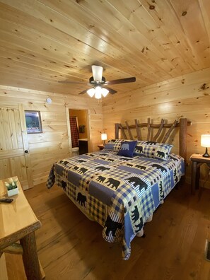 5 slaapkamers, een kluis op de kamer, een strijkplank/strijkijzer