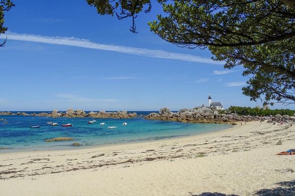 Beach nearby, fishing
