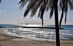 Plage à proximité, pêche sur place