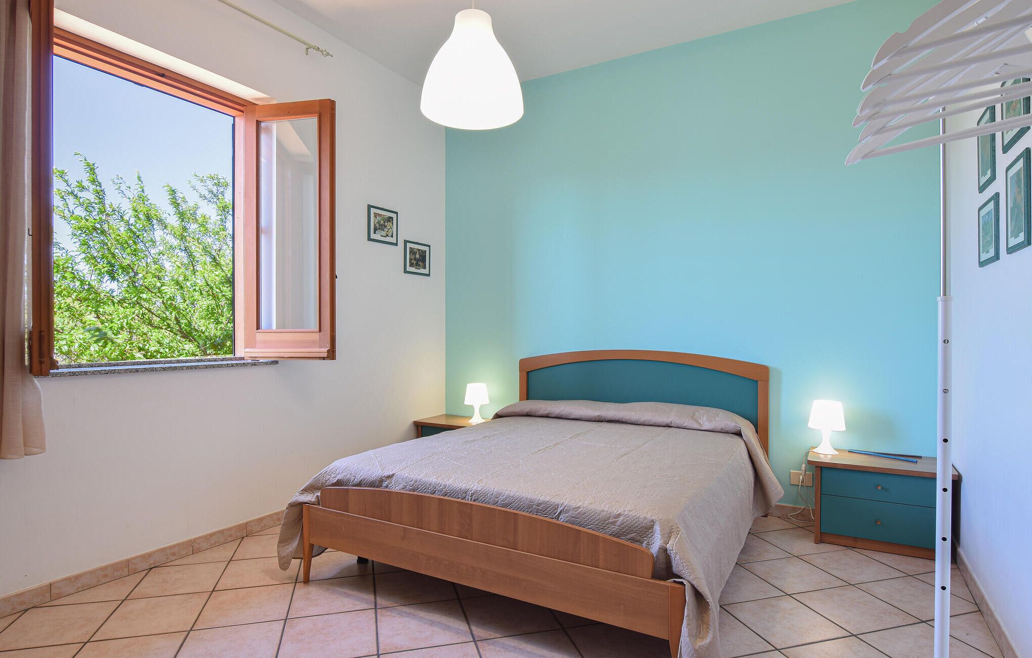 3 chambres, lit parapluie