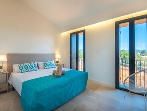 4 bedrooms, iron/ironing board, free internet - Can Navarro by Interhome (Inca)