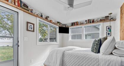 Hickory Hideaway-2 Bedroom with Lakeviews