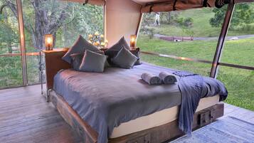 Egyptian cotton sheets, premium bedding, pillow-top beds