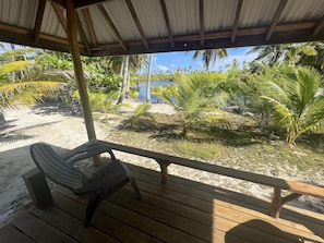 Bungalow, Lakeside (9) | 1 bedroom, desk, bed sheets