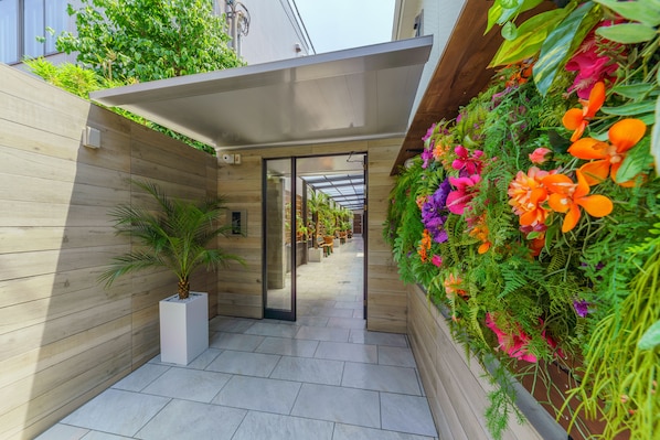 Property entrance - Orion Resort (Tokyo)