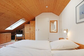 2 Schlafzimmer, Reisekinderbett, WLAN