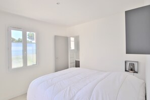 3 室のベッドルーム、アイロン / アイロン台、WiFi