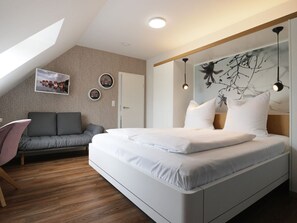 2 Schlafzimmer, Reisekinderbett, WLAN