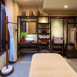 Couples treatment room(s), body treatments, Swedish massages