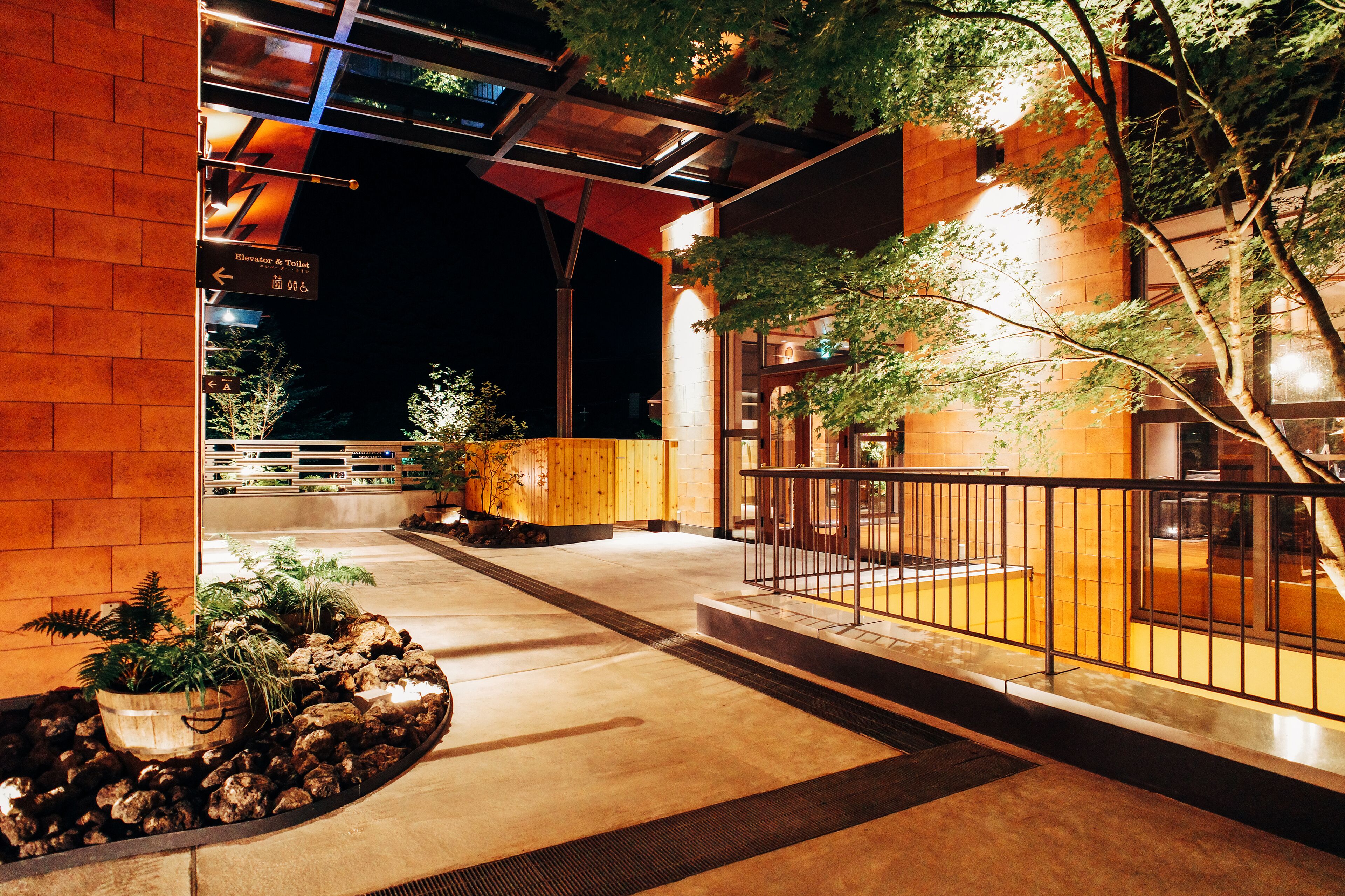 Design-værelse (Bunk Bed, 3) | Overnatningsstedets facade – aften/nat