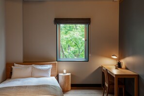 Design Double Room | Pillow-top beds, in-room safe, individually decorated - Hotel Karuizawa Cross (Karuizawa)