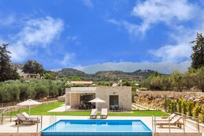 Exterior - Brand New Stone Built Villa near the Sea (Apokoronas)