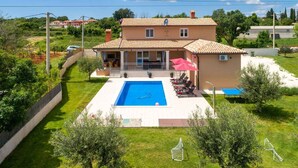 Aerial view - Villa Karla (Marcana)