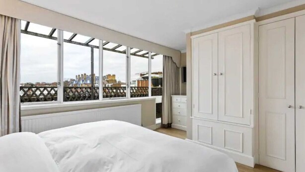 Unclassified image, 1 of 23, button - Bright 2 Bedroom Near the Natural History Museum (London)